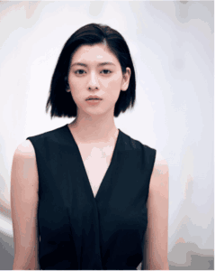 三吉彩花